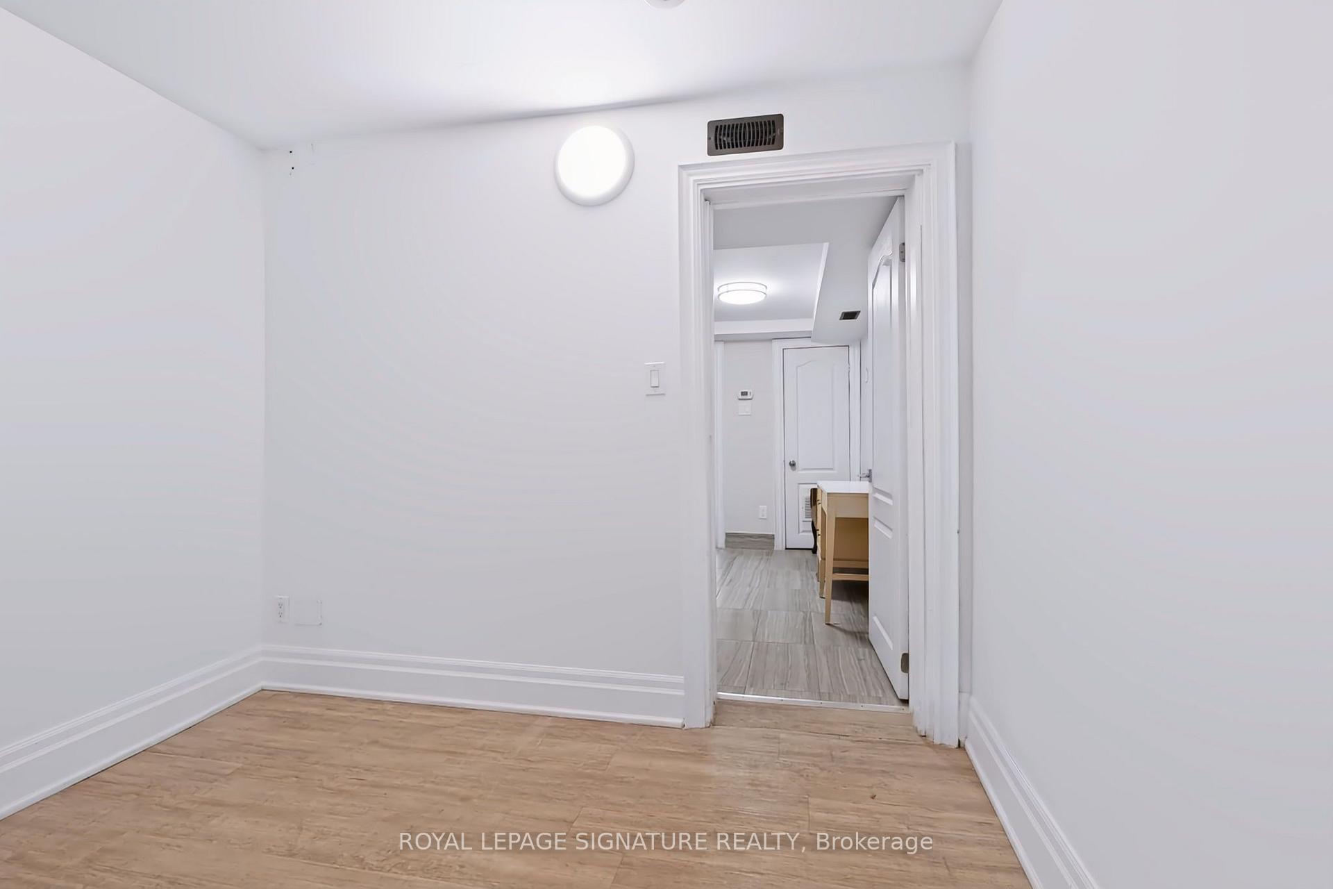 Photo 16 of 23 Myrtle Avenue, Toronto, South Riverdale — HOMEH