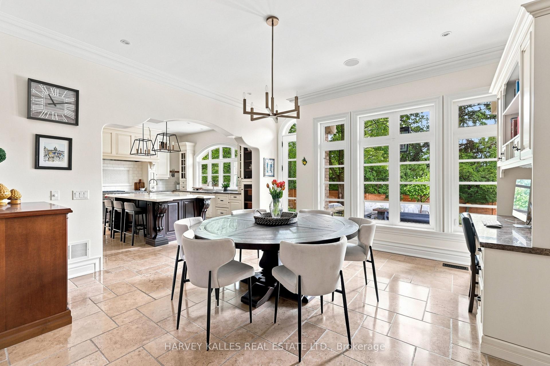 Photo 11 of 14 Denewood Crescent, North York, Banbury-Don Mills — HOMEH
