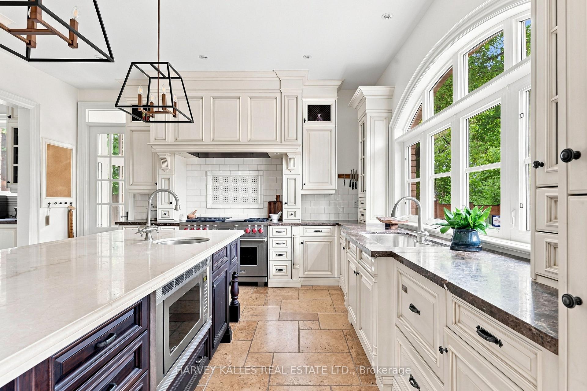 Photo 14 of 14 Denewood Crescent, North York, Banbury-Don Mills — HOMEH