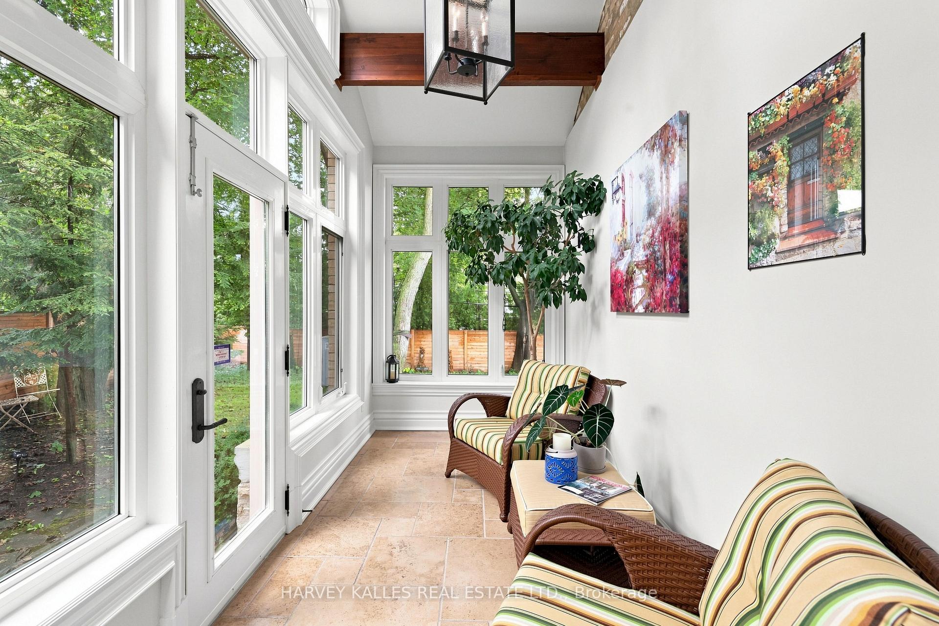 Photo 21 of 14 Denewood Crescent, North York, Banbury-Don Mills — HOMEH