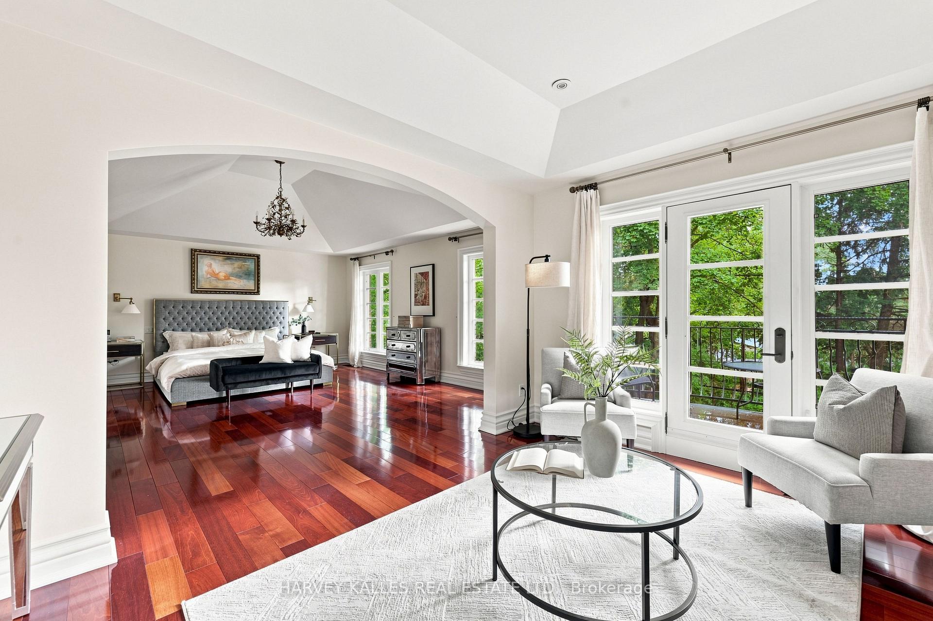 Photo 25 of 14 Denewood Crescent, North York, Banbury-Don Mills — HOMEH