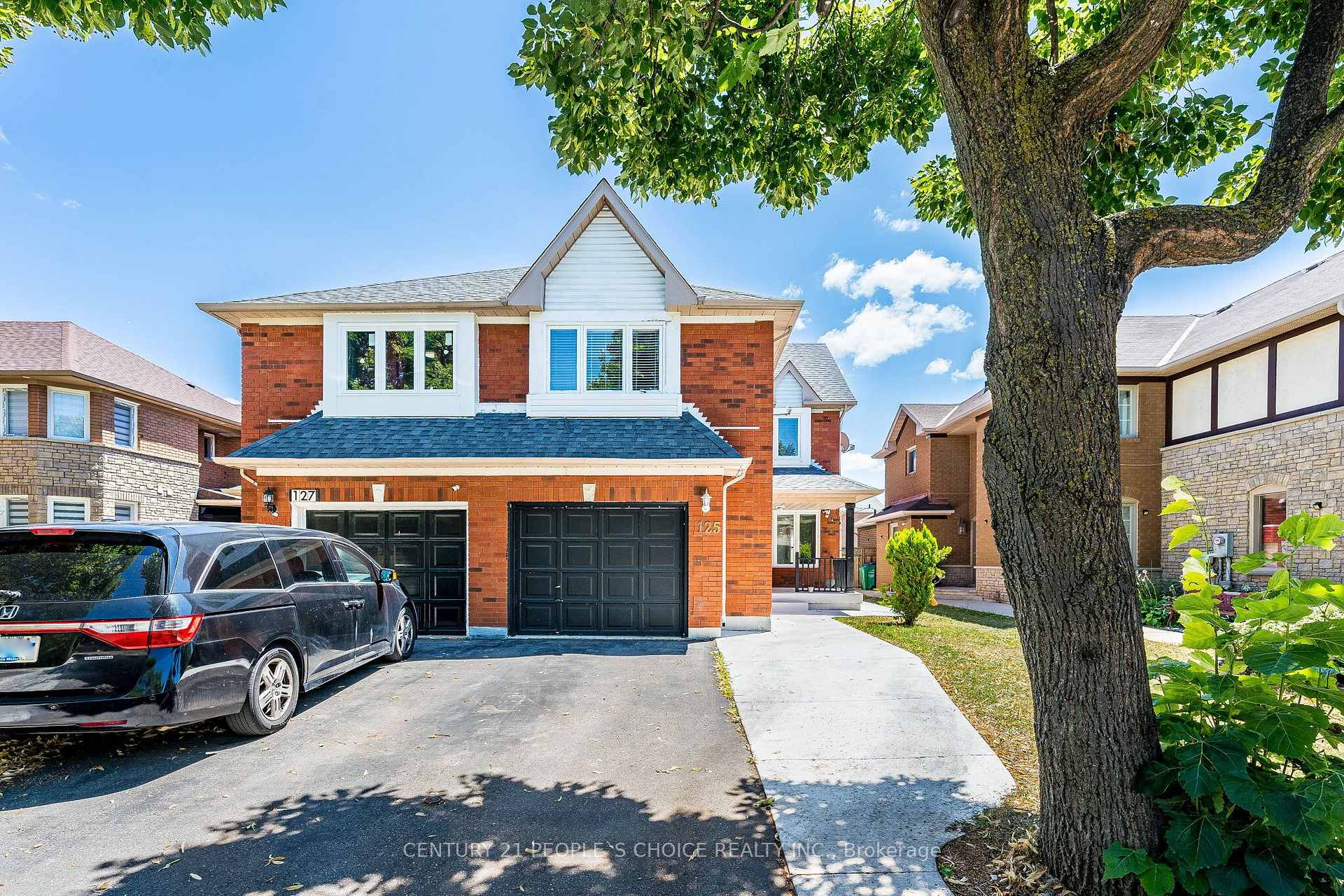 Photo 1 of 125 Rainforest Drive, Brampton, Sandringham-Wellington — HOMEH