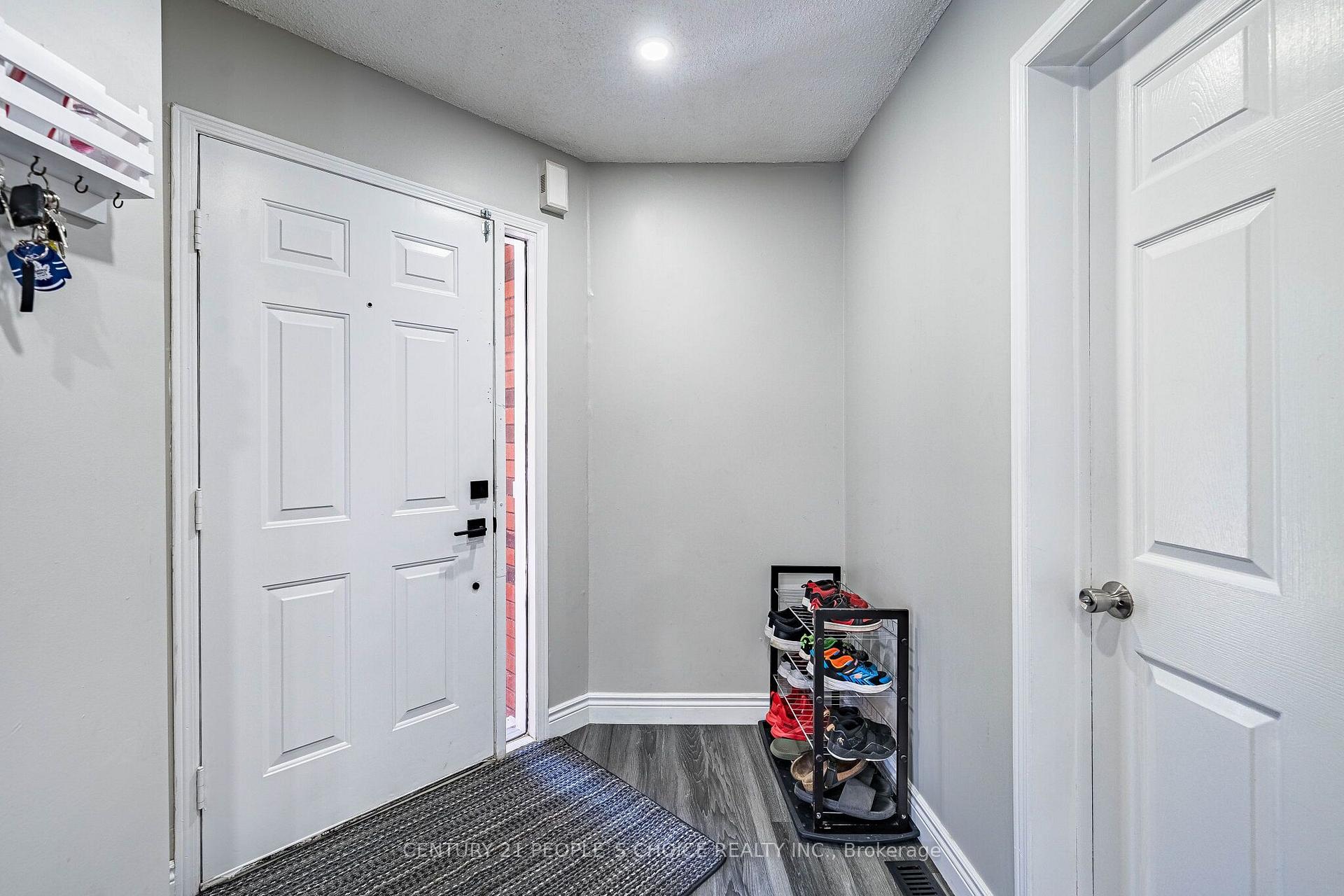 Photo 5 of 125 Rainforest Drive, Brampton, Sandringham-Wellington — HOMEH