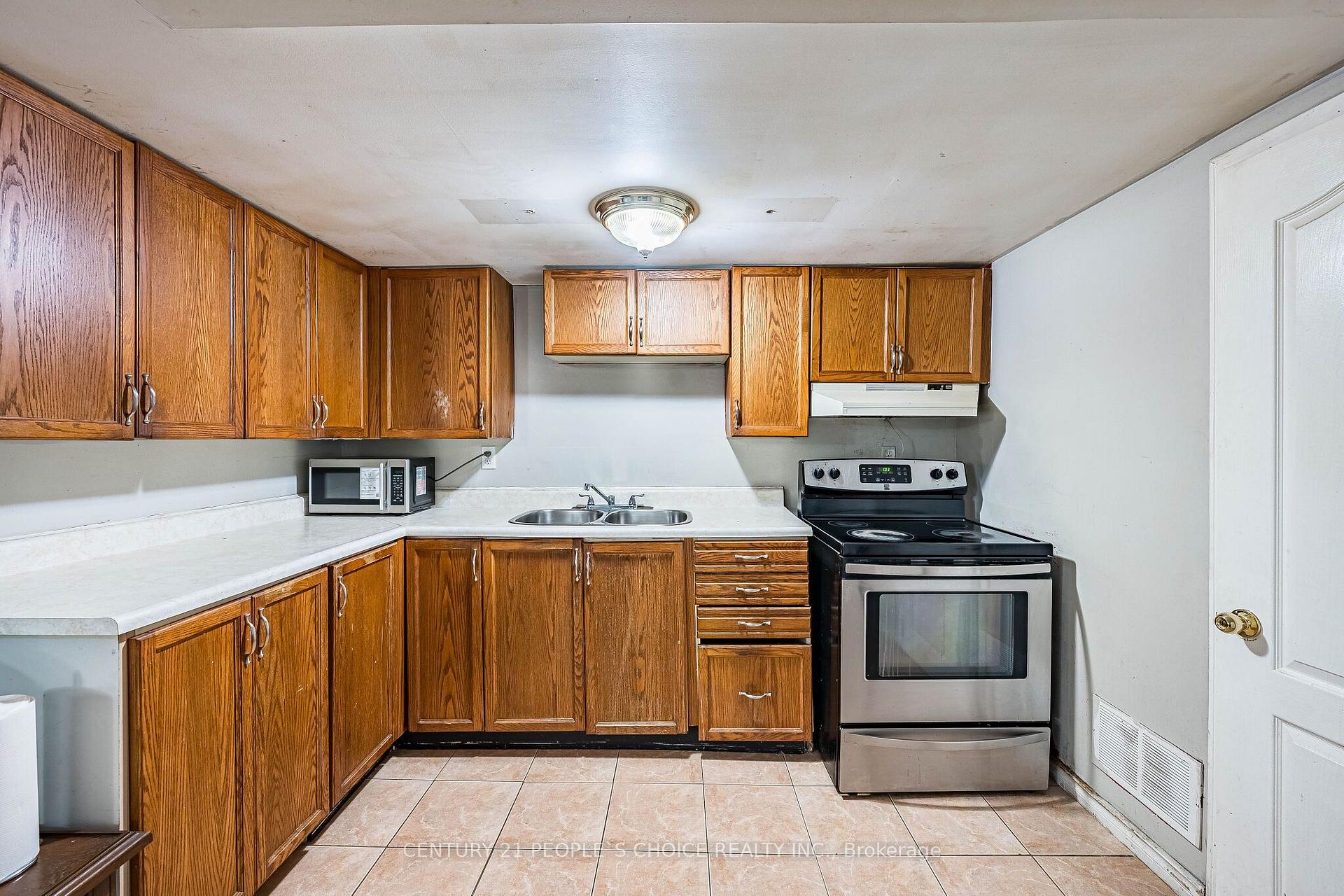 Photo 43 of 125 Rainforest Drive, Brampton, Sandringham-Wellington — HOMEH