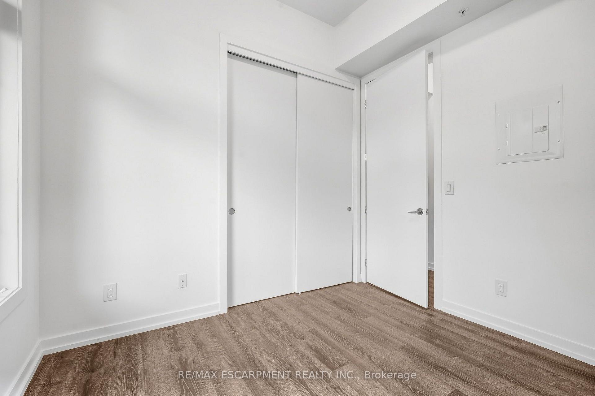 Photo 5 of Unit 108, 457 Plains Road E, Burlington, LaSalle — HOMEH