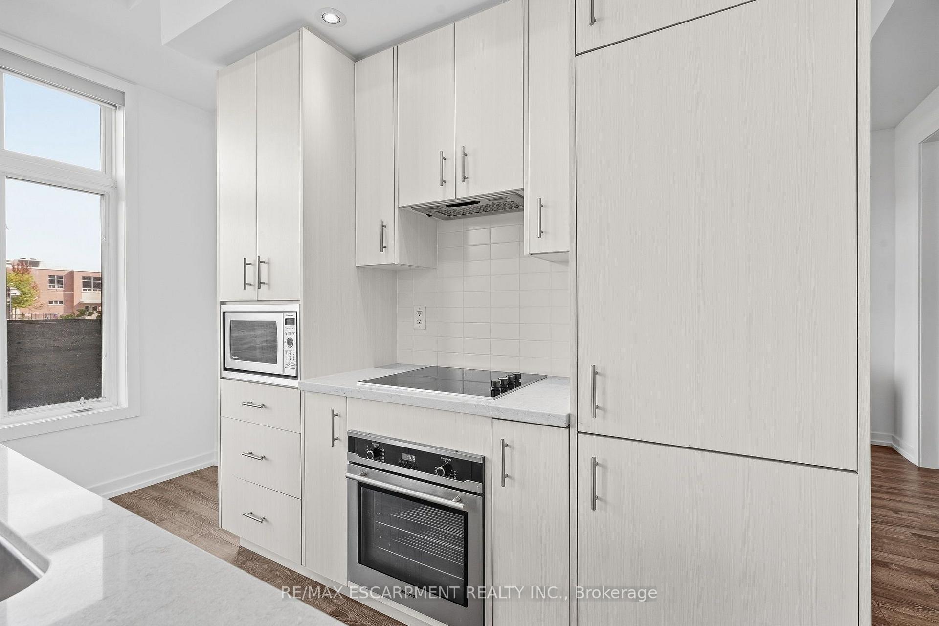 Photo 12 of Unit 108, 457 Plains Road E, Burlington, LaSalle — HOMEH