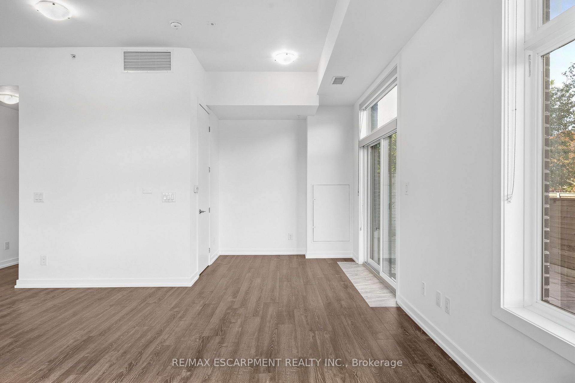 Photo 18 of Unit 108, 457 Plains Road E, Burlington, LaSalle — HOMEH