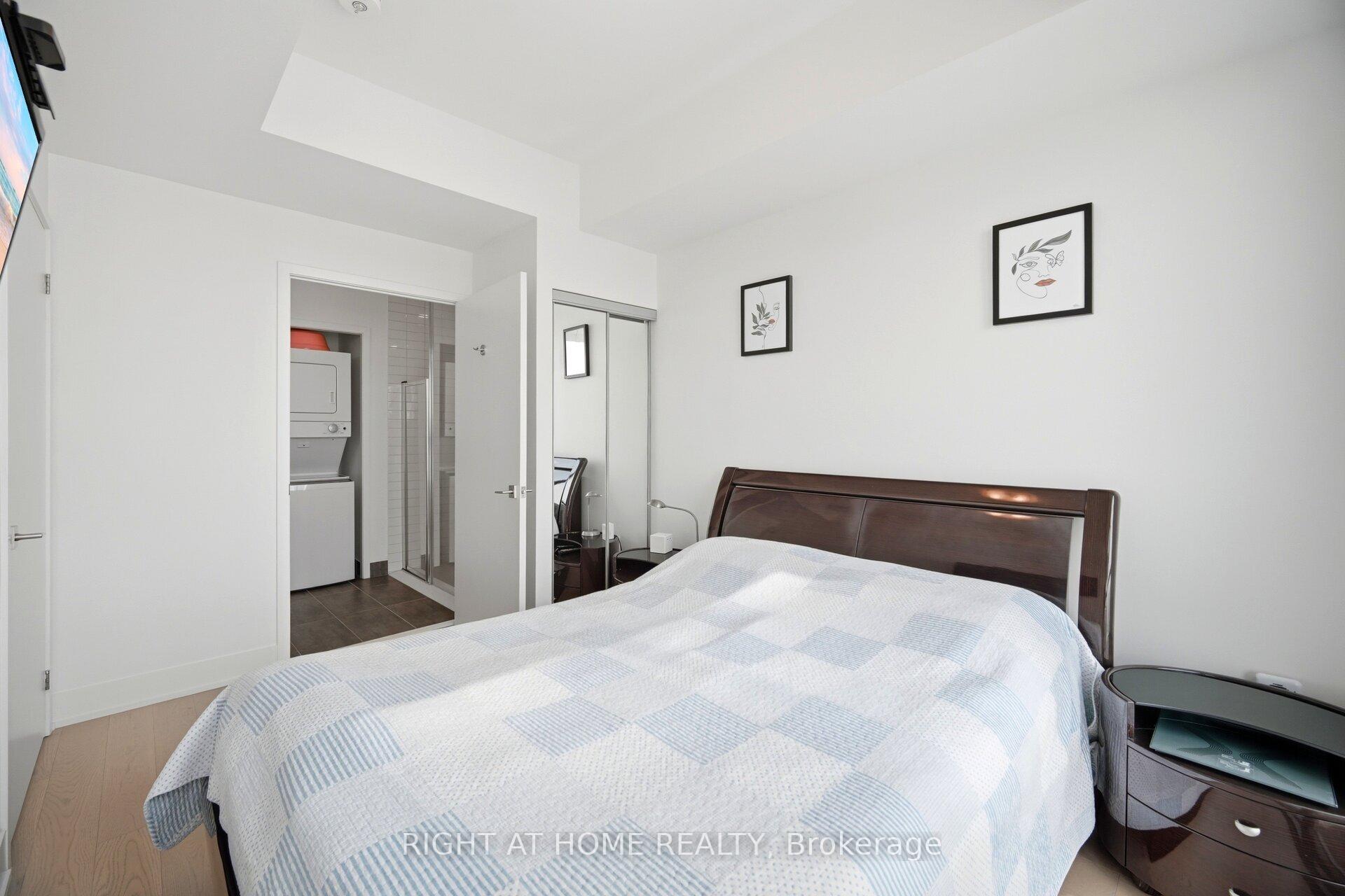 Photo 21 of Unit 1704, 2908 Highway 7 Road, Vaughan, Concord — HOMEH