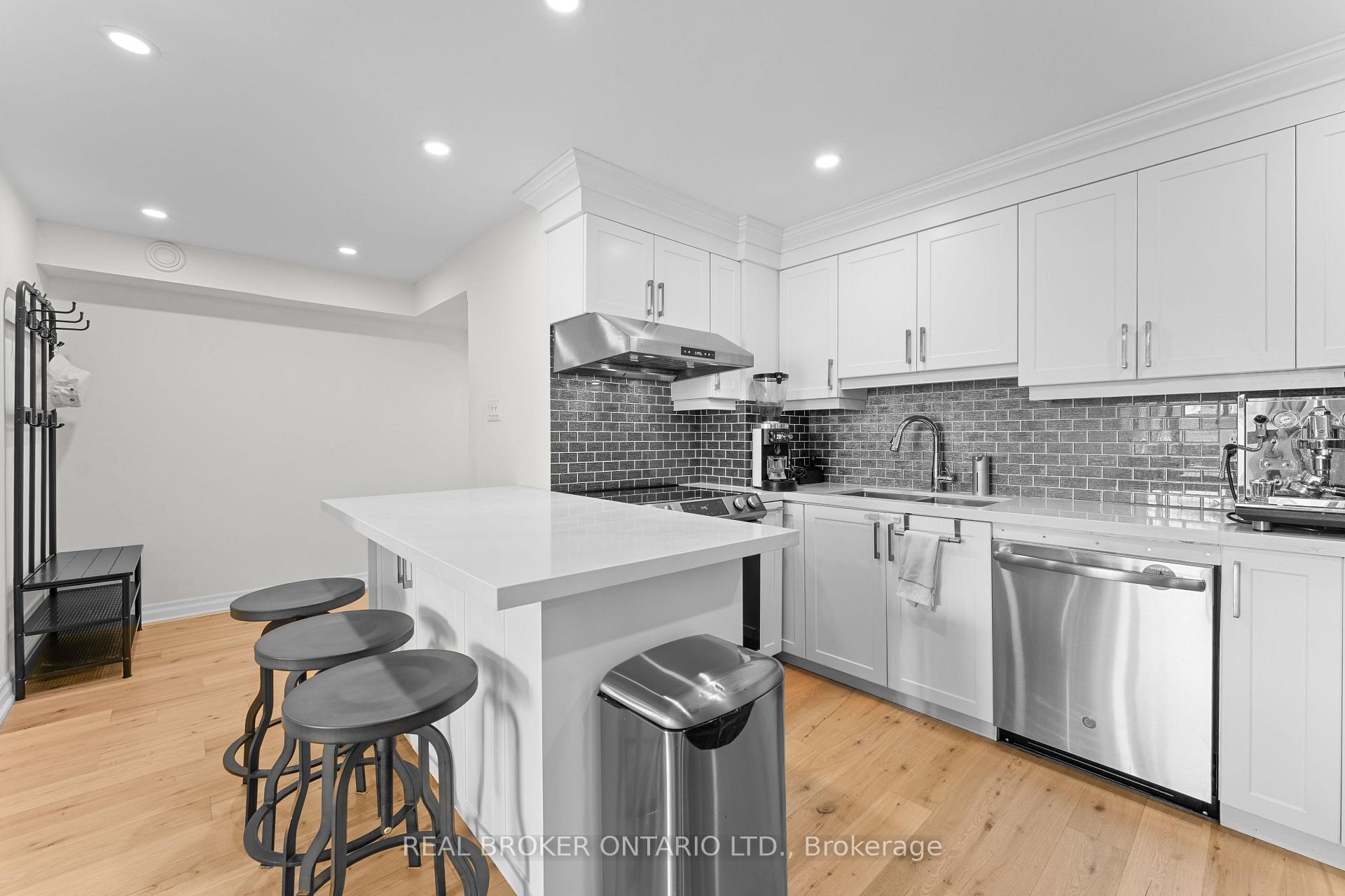 Photo 3 of Unit 502, 99 Cameron Street, Toronto, Kensington-Chinatown — HOMEH