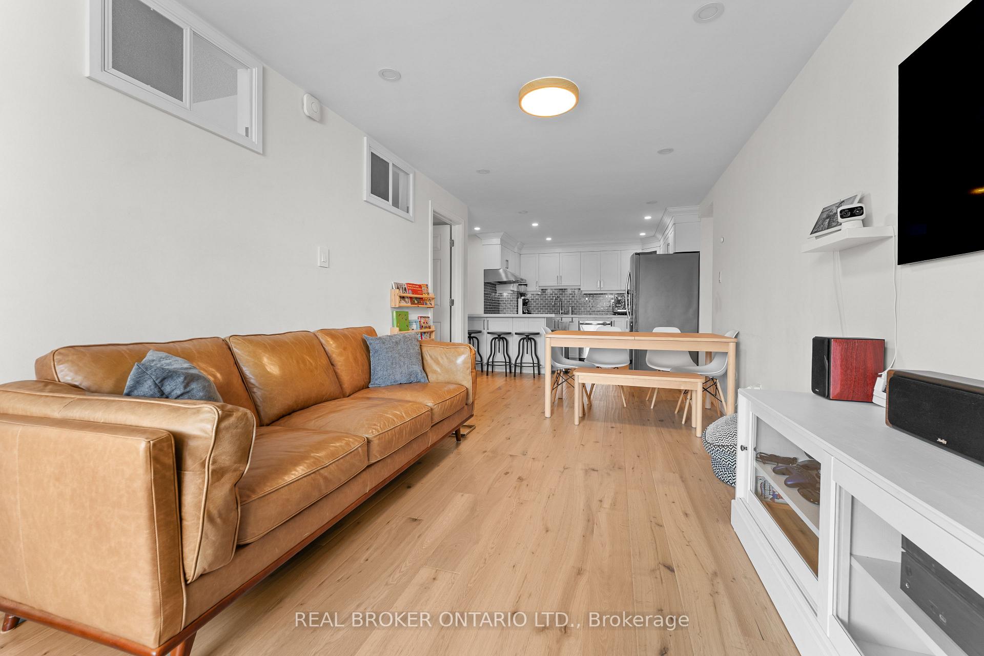 Photo 10 of Unit 502, 99 Cameron Street, Toronto, Kensington-Chinatown — HOMEH