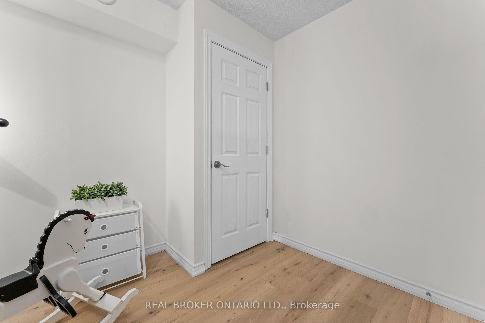 Photo 18 of Unit 502, 99 Cameron Street, Toronto, Kensington-Chinatown — HOMEH