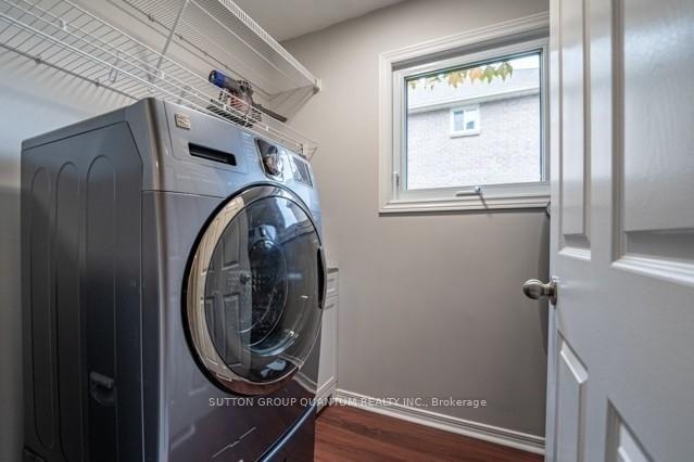 Photo 7 of 1117 Valleybrook Drive, Oakville, Wedgewood Creek — HOMEH