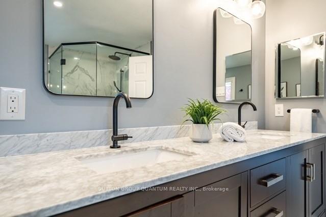 Photo 13 of 1117 Valleybrook Drive, Oakville, Wedgewood Creek — HOMEH