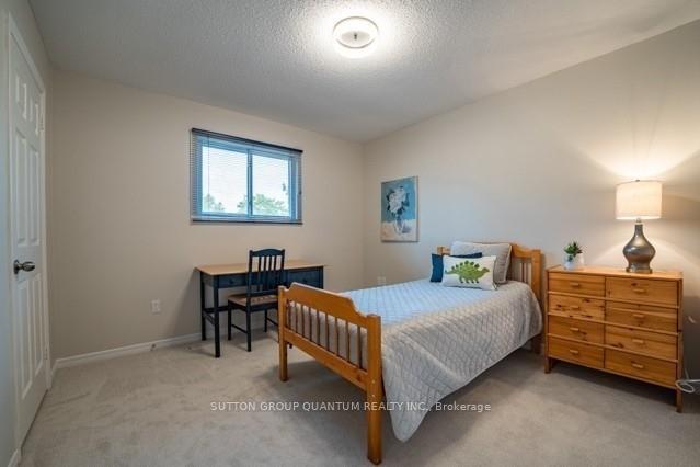 Photo 14 of 1117 Valleybrook Drive, Oakville, Wedgewood Creek — HOMEH