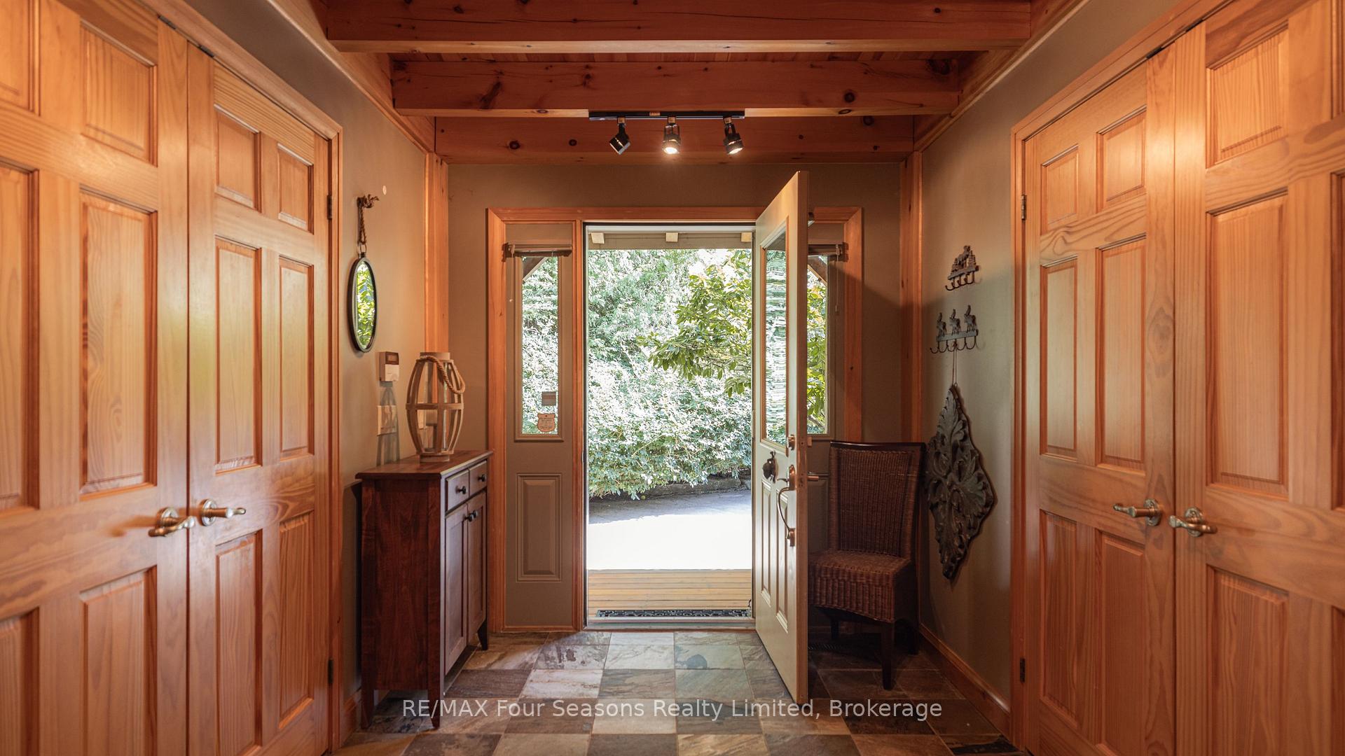 Photo 8 of 129 Davos Drive, Blue Mountains — HOMEH