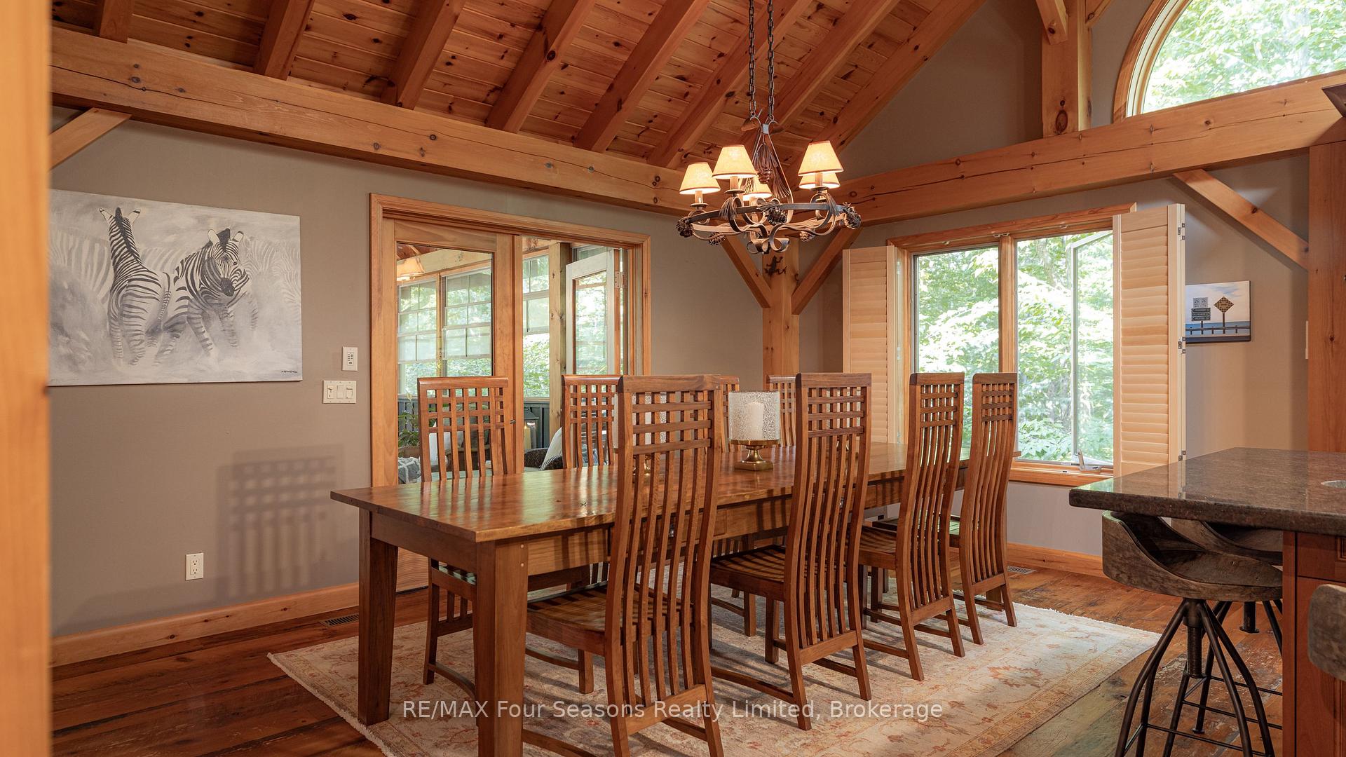 Photo 11 of 129 Davos Drive, Blue Mountains — HOMEH