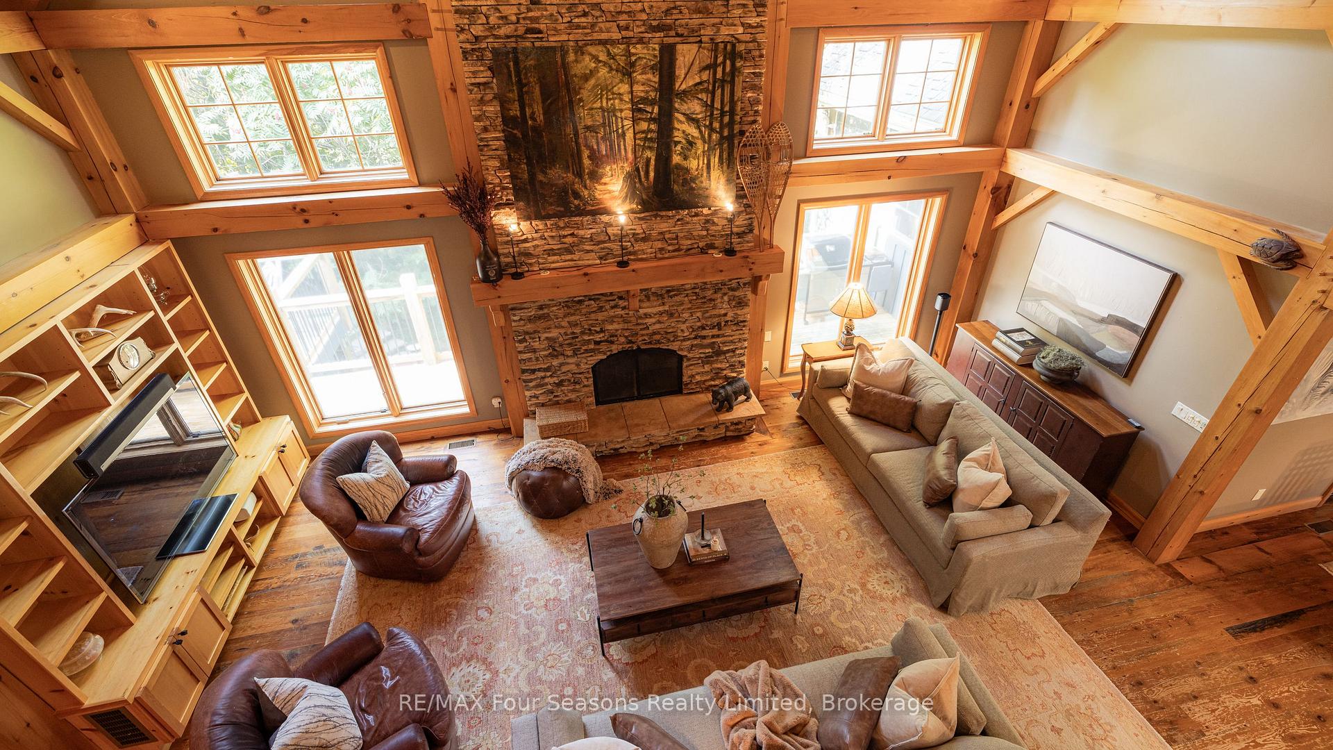 Photo 18 of 129 Davos Drive, Blue Mountains — HOMEH