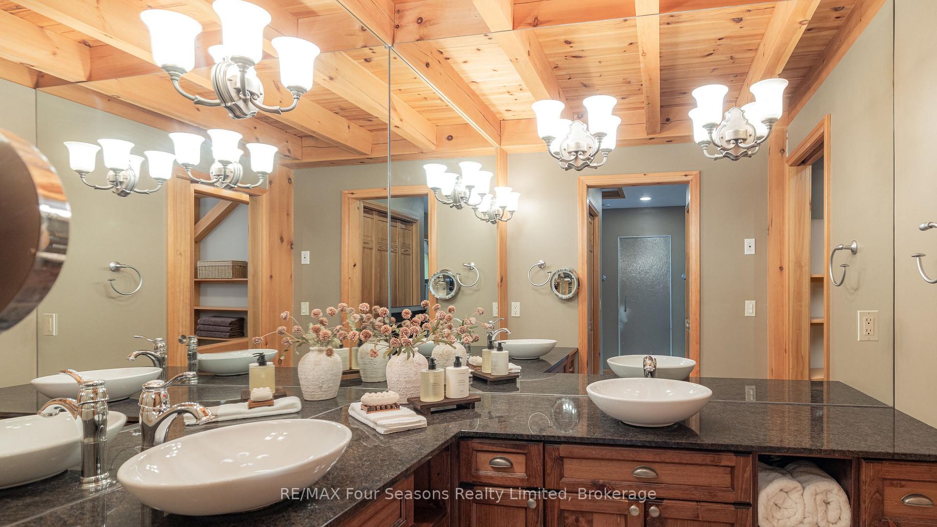 Photo 24 of 129 Davos Drive, Blue Mountains — HOMEH