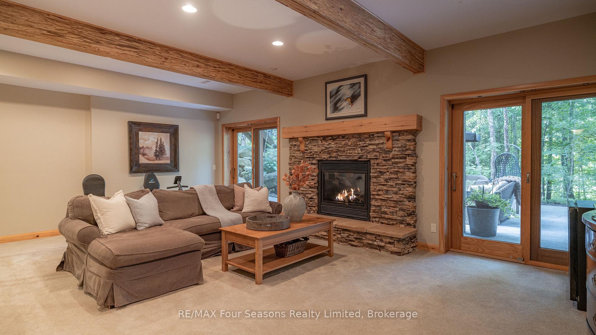 Photo 35 of 129 Davos Drive, Blue Mountains — HOMEH