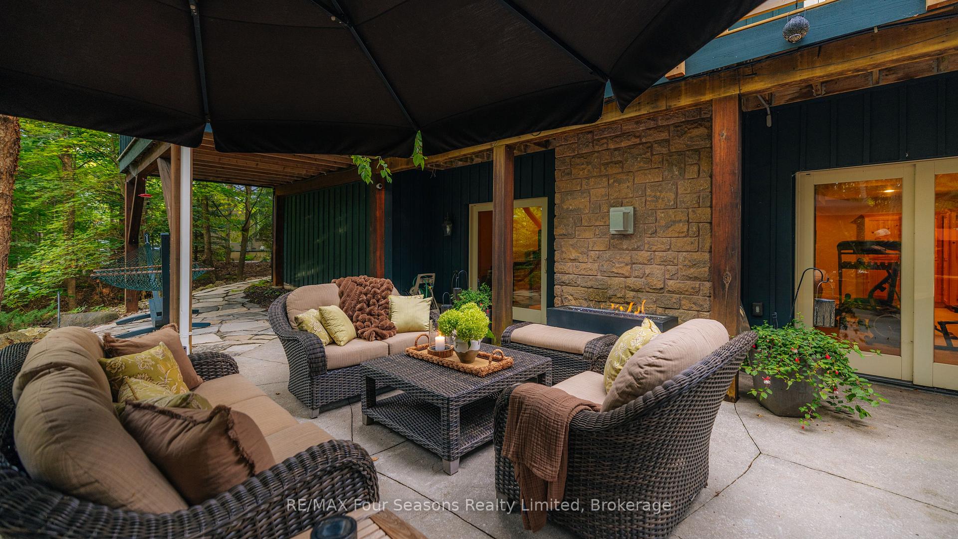 Photo 37 of 129 Davos Drive, Blue Mountains — HOMEH