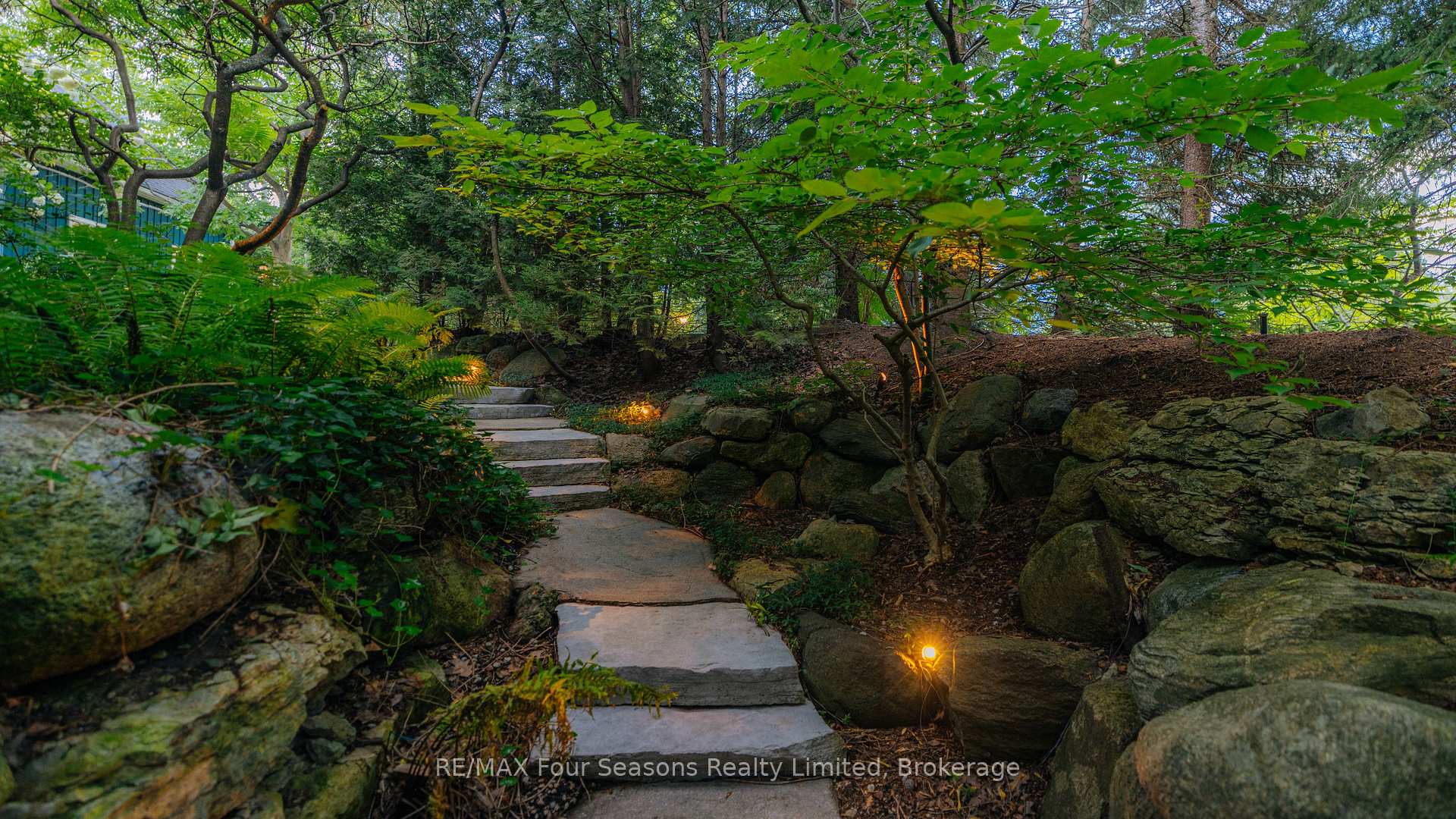 Photo 40 of 129 Davos Drive, Blue Mountains — HOMEH