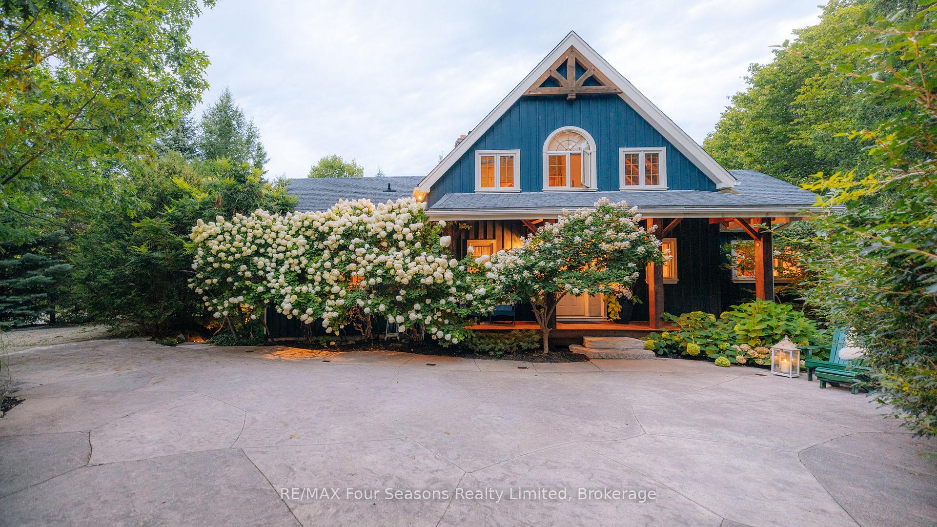 Photo 50 of 129 Davos Drive, Blue Mountains — HOMEH