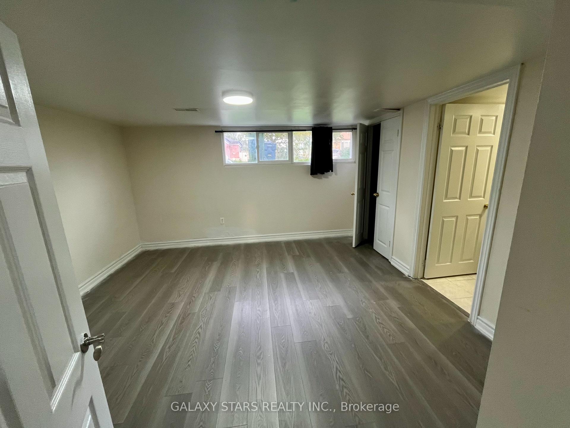 Photo 4 of Unit Bsmnt, 80 Wye Valley Road, Scarborough, Dorset Park — HOMEH