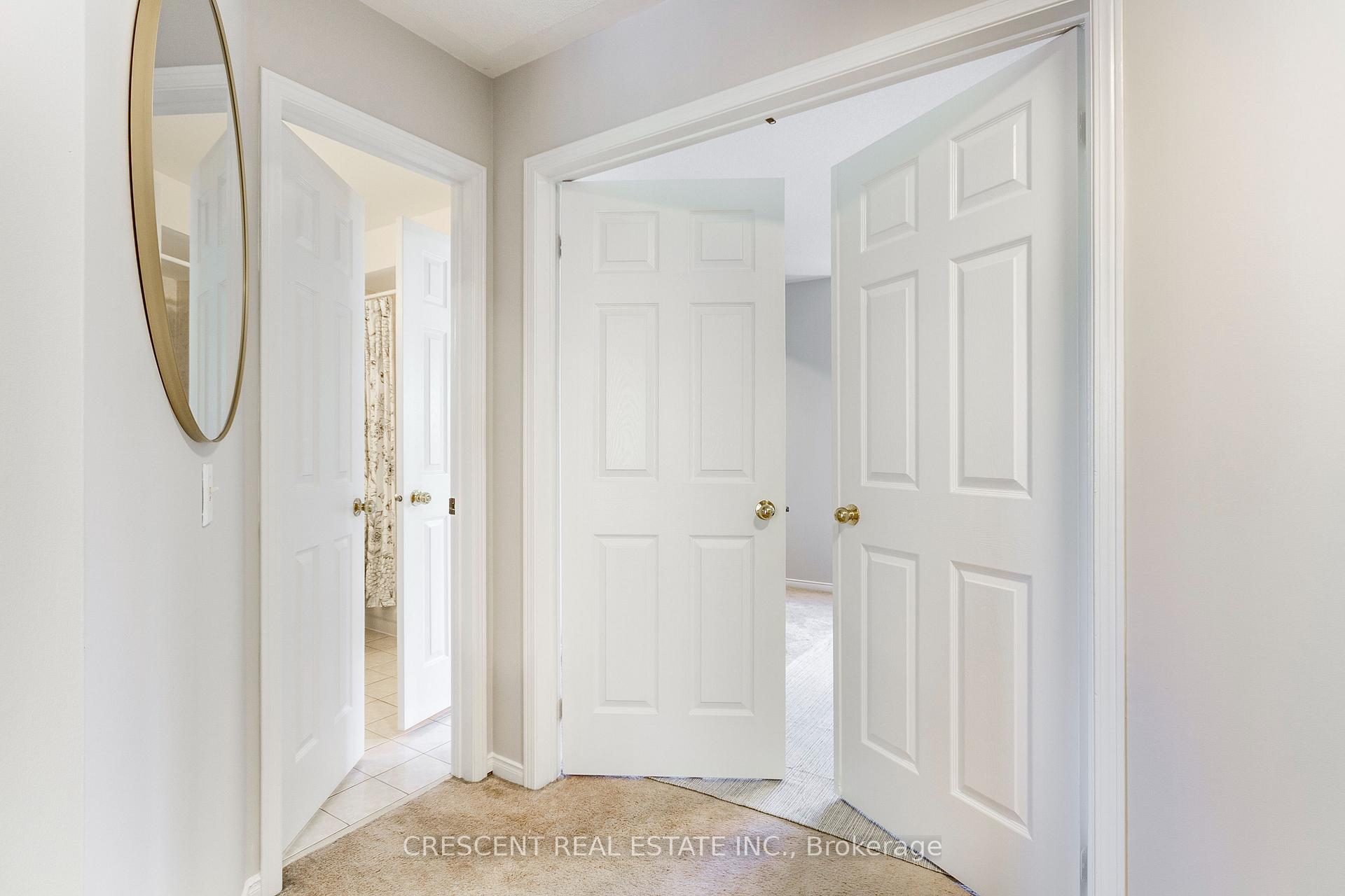 Photo 14 of 2959 Jackson Drive, Burlington, Rose — HOMEH