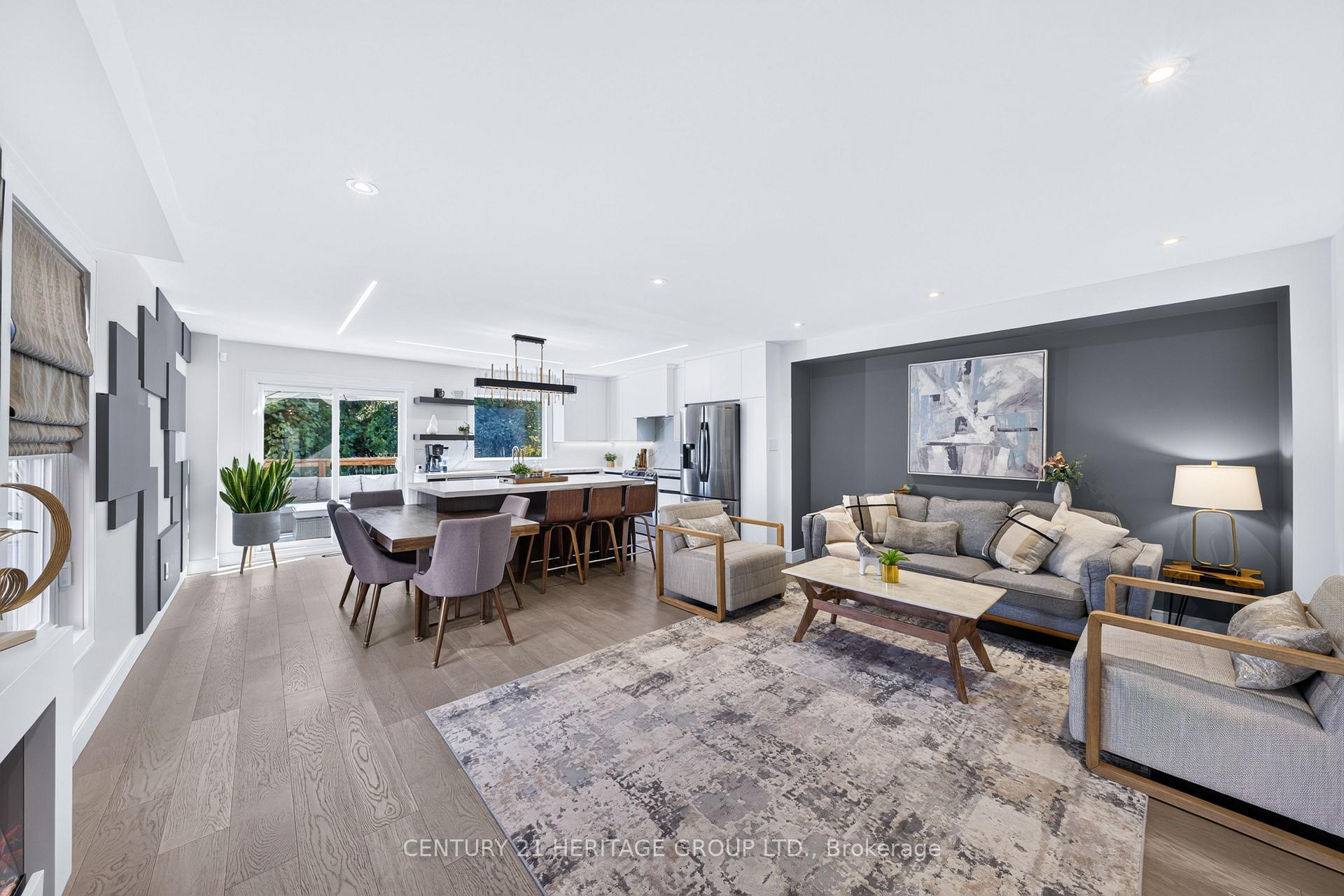 Photo 8 of 671 Walpole Crescent, Newmarket, Stonehaven-Wyndham — HOMEH