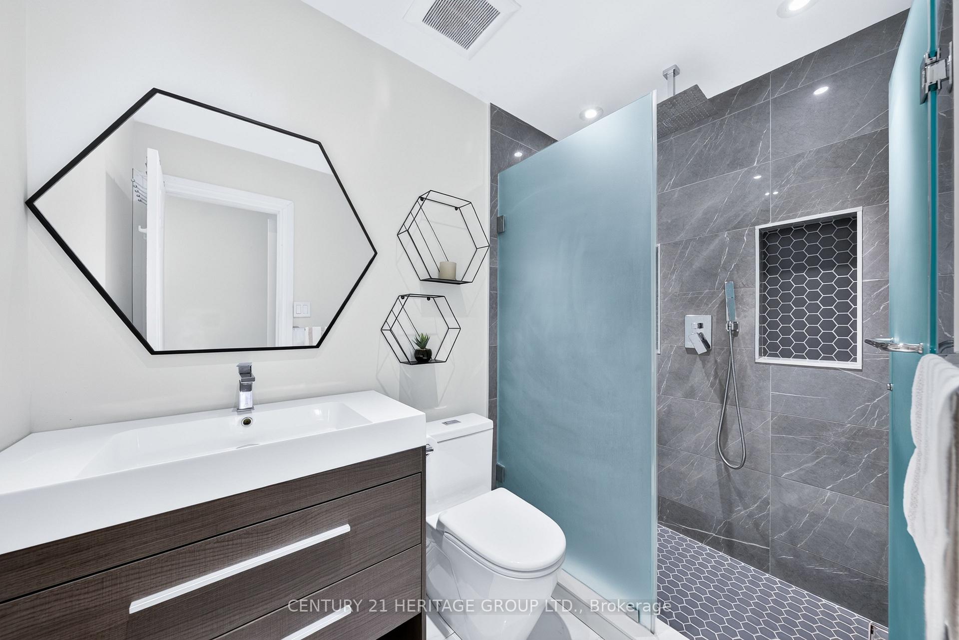 Photo 27 of 671 Walpole Crescent, Newmarket, Stonehaven-Wyndham — HOMEH