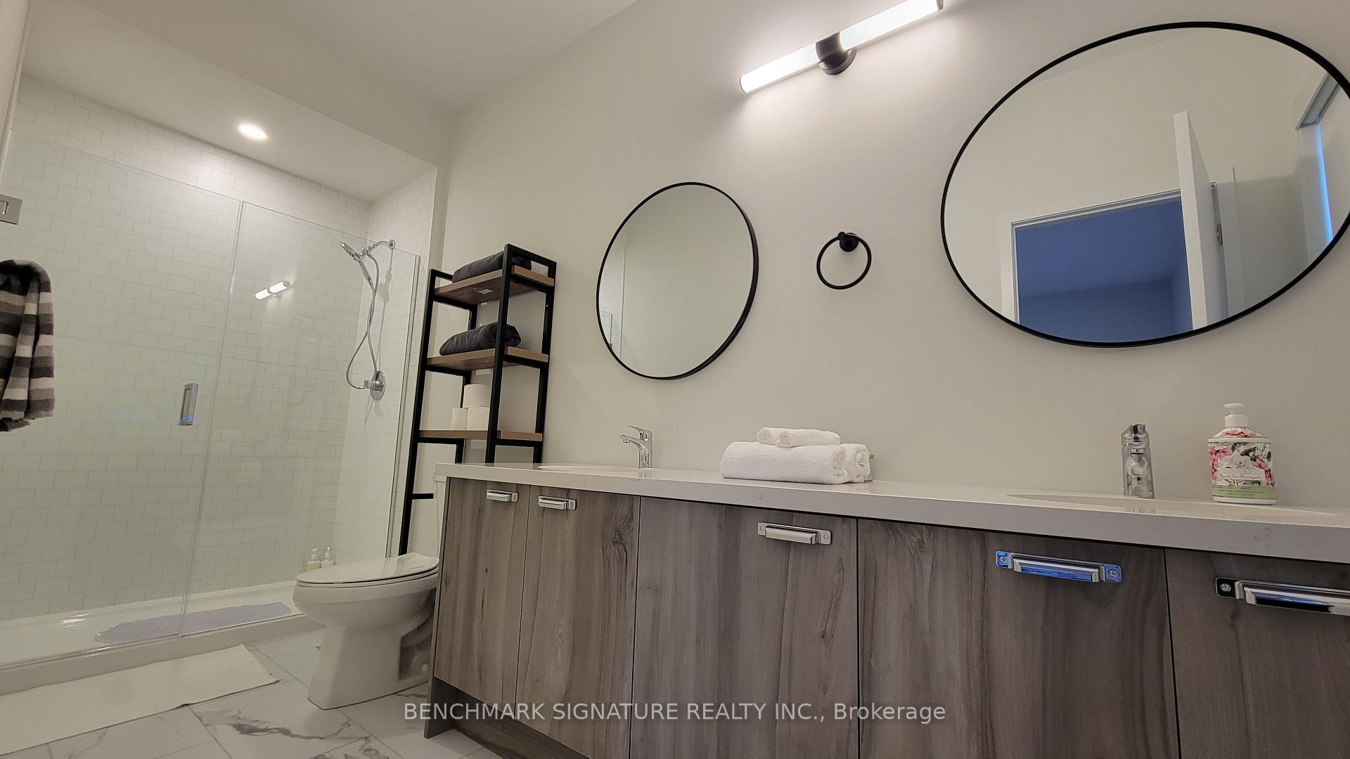 Photo 7 of 14 Big Willow Crescent, Richmond Hill, Rural Richmond Hill — HOMEH