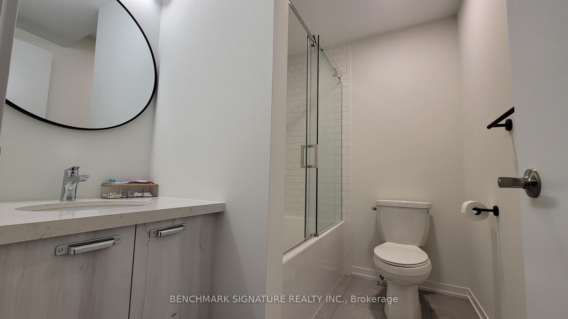 Photo 14 of 14 Big Willow Crescent, Richmond Hill, Rural Richmond Hill — HOMEH