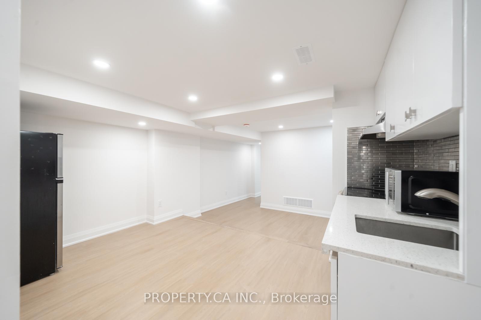 Photo 2 of Unit Lower, 344 Highfield Road, Toronto, Greenwood-Coxwell — HOMEH