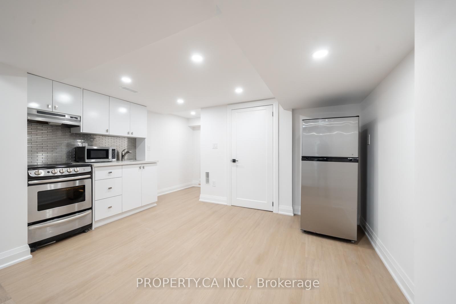 Photo 6 of Unit Lower, 344 Highfield Road, Toronto, Greenwood-Coxwell — HOMEH