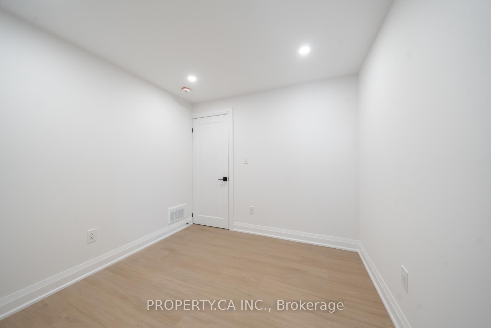 Photo 9 of Unit Lower, 344 Highfield Road, Toronto, Greenwood-Coxwell — HOMEH