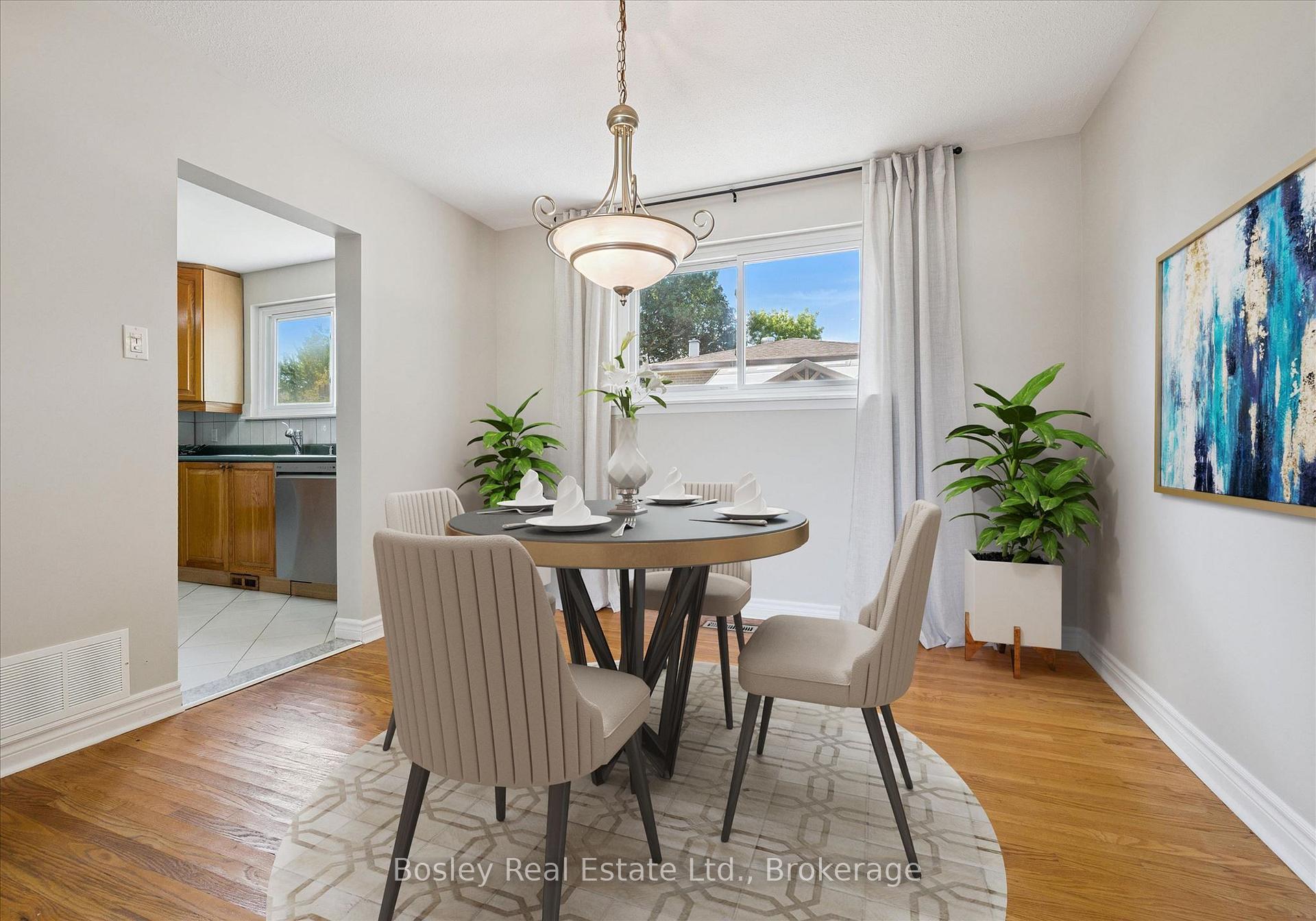 Photo 8 of 103 Folkstone Crescent, Brampton, Southgate — HOMEH