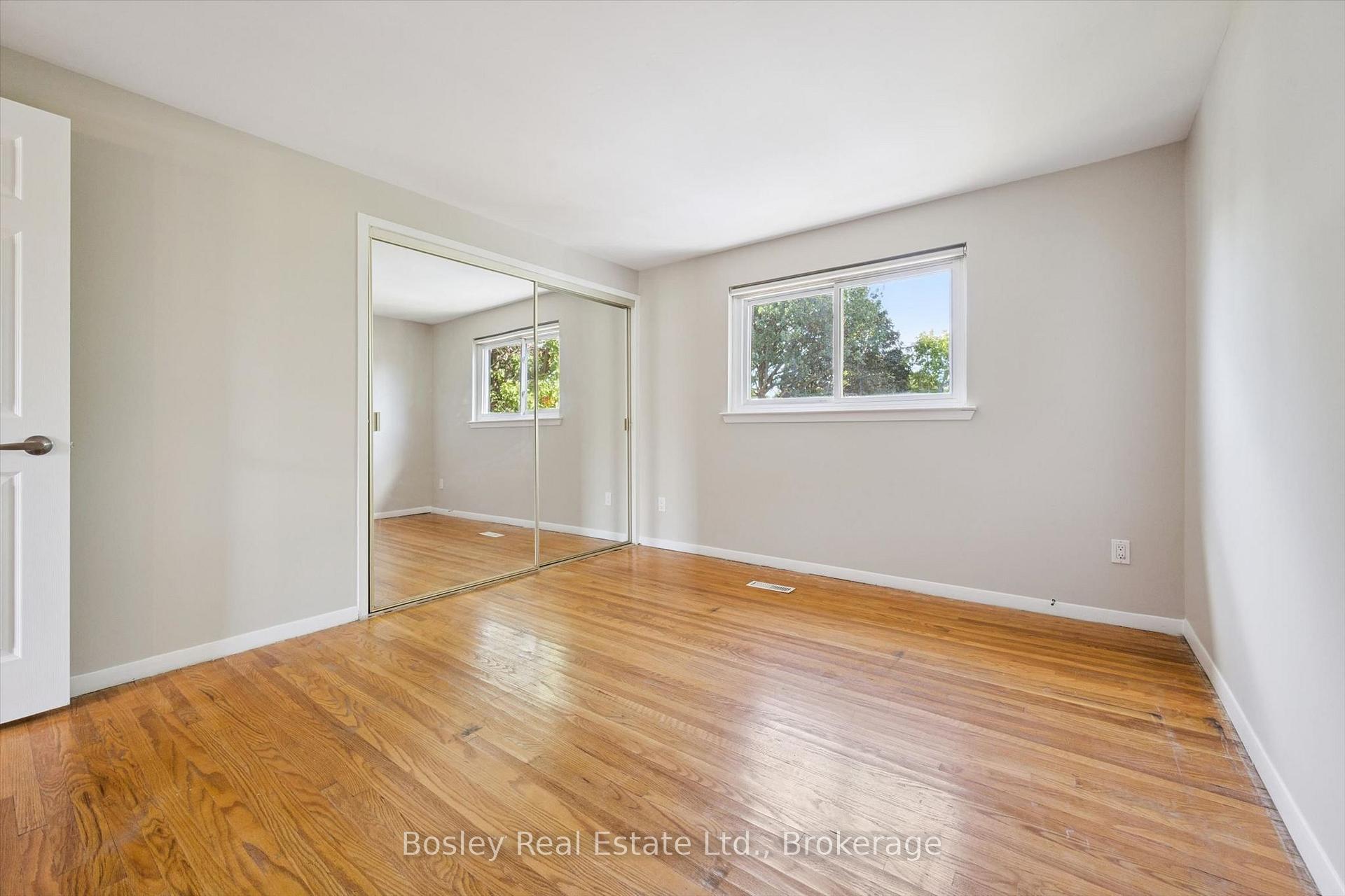 Photo 20 of 103 Folkstone Crescent, Brampton, Southgate — HOMEH