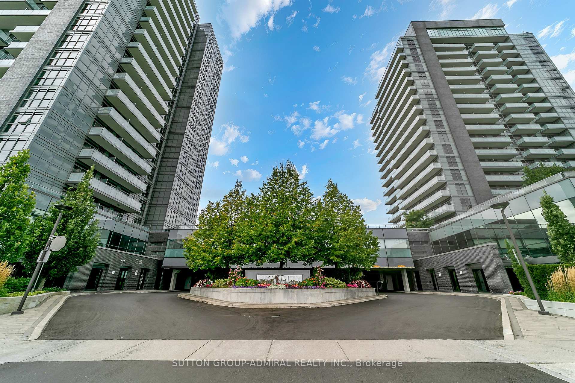 Photo 3 of Unit 1005, 55 Oneida Crescent, Richmond Hill, Langstaff — HOMEH