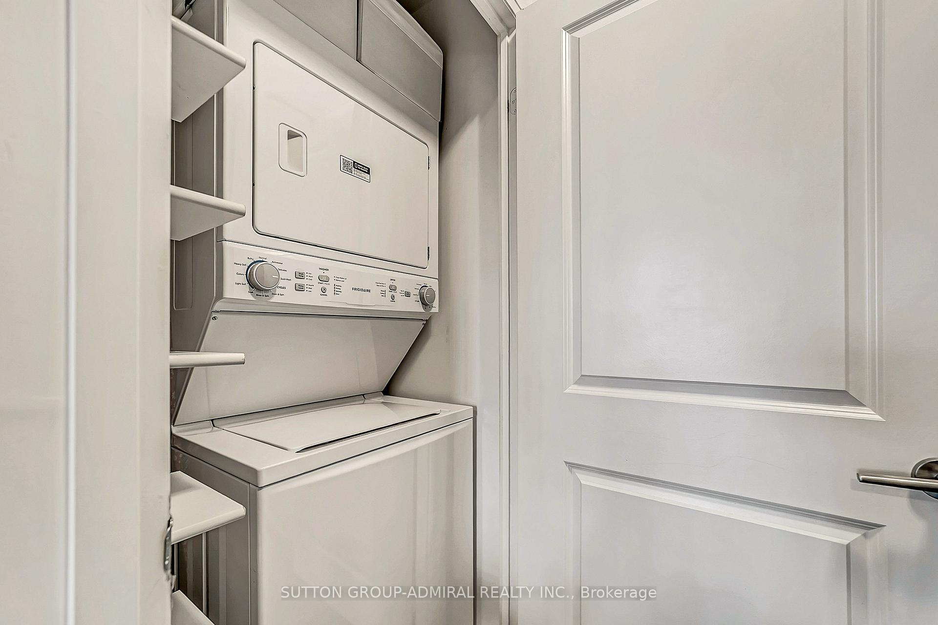 Photo 12 of Unit 1005, 55 Oneida Crescent, Richmond Hill, Langstaff — HOMEH