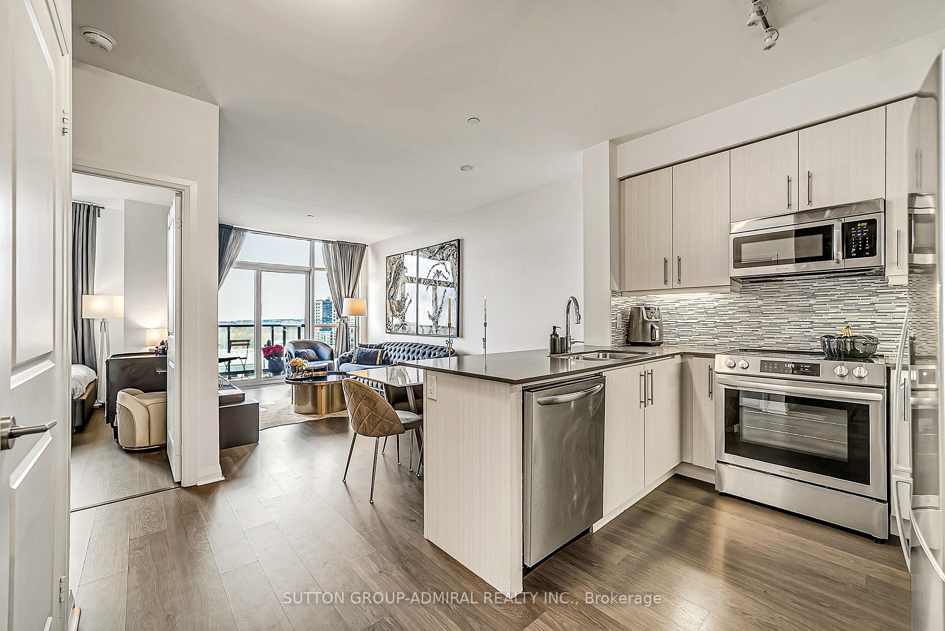 Photo 18 of Unit 1005, 55 Oneida Crescent, Richmond Hill, Langstaff — HOMEH
