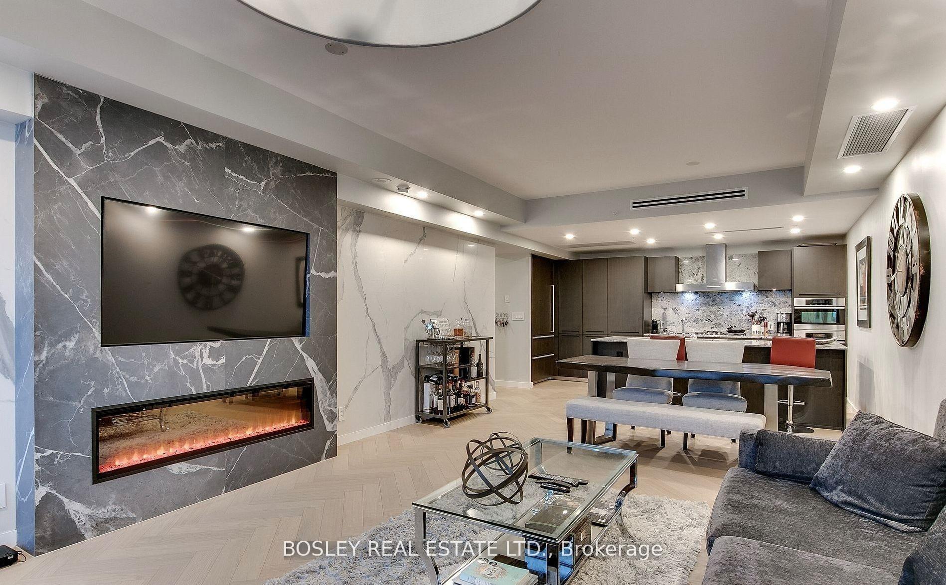 Photo 2 of Unit 4808, 180 University Avenue, Toronto, Bay Street Corridor — HOMEH