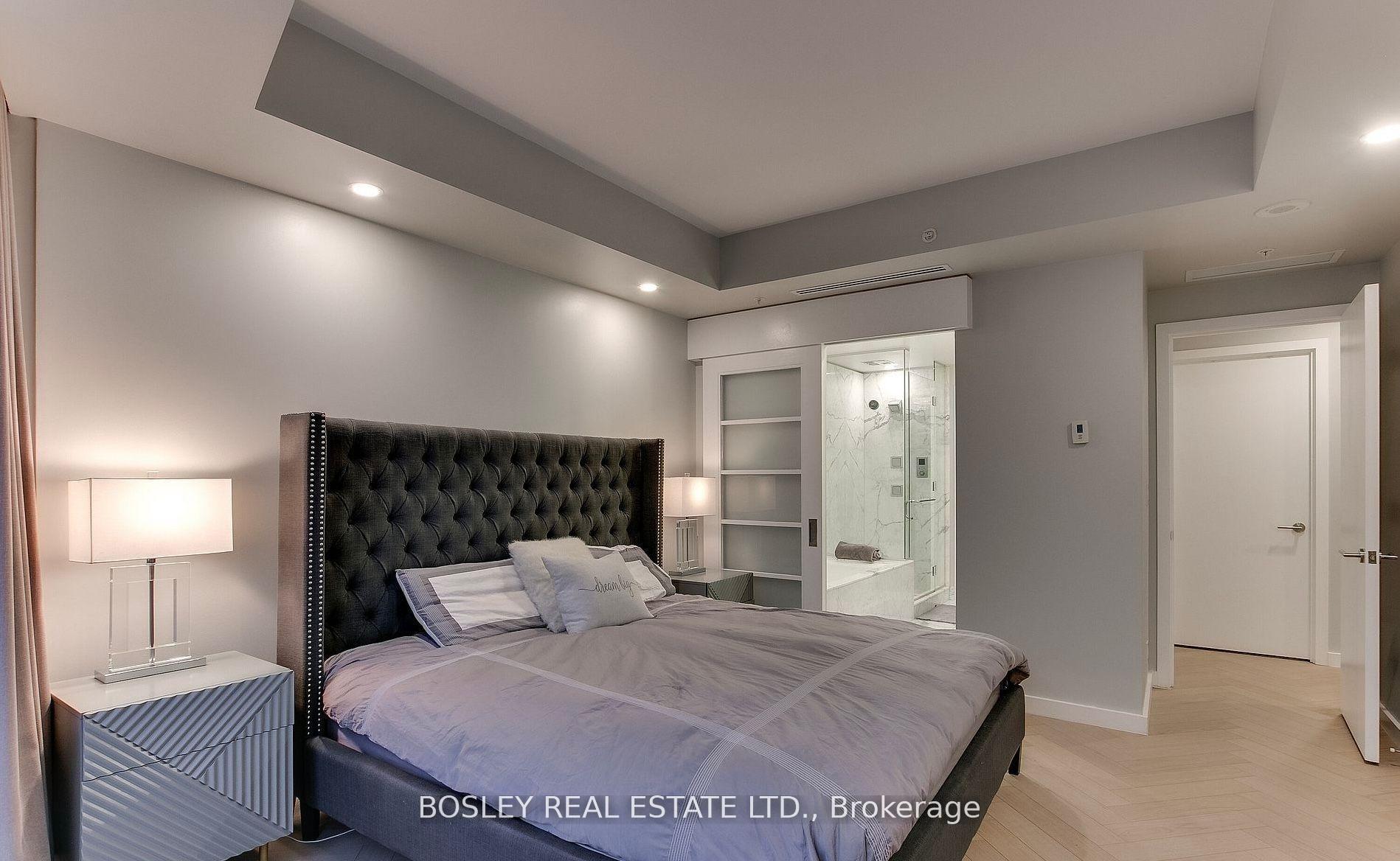 Photo 4 of Unit 4808, 180 University Avenue, Toronto, Bay Street Corridor — HOMEH