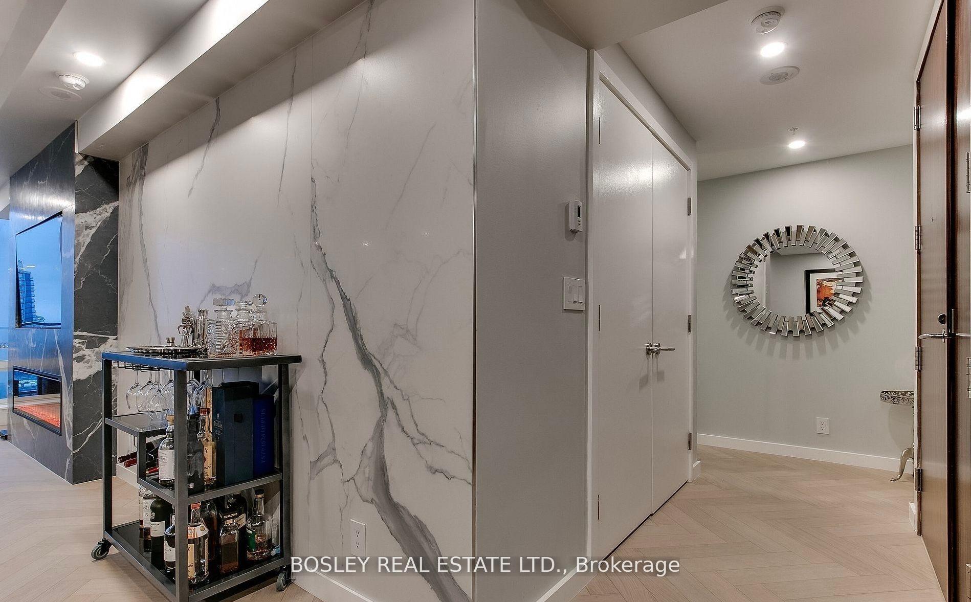 Photo 10 of Unit 4808, 180 University Avenue, Toronto, Bay Street Corridor — HOMEH