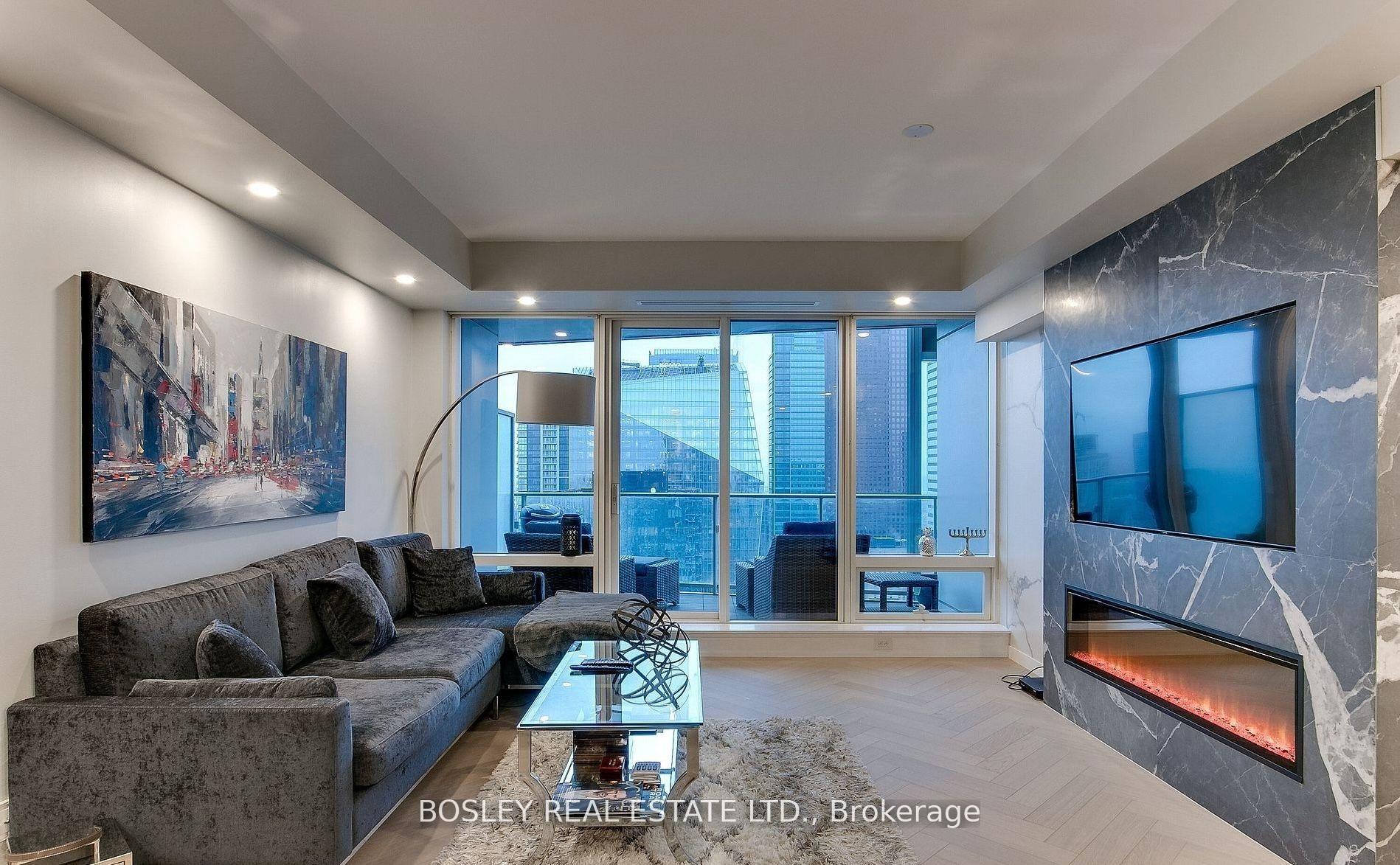 Photo 15 of Unit 4808, 180 University Avenue, Toronto, Bay Street Corridor — HOMEH