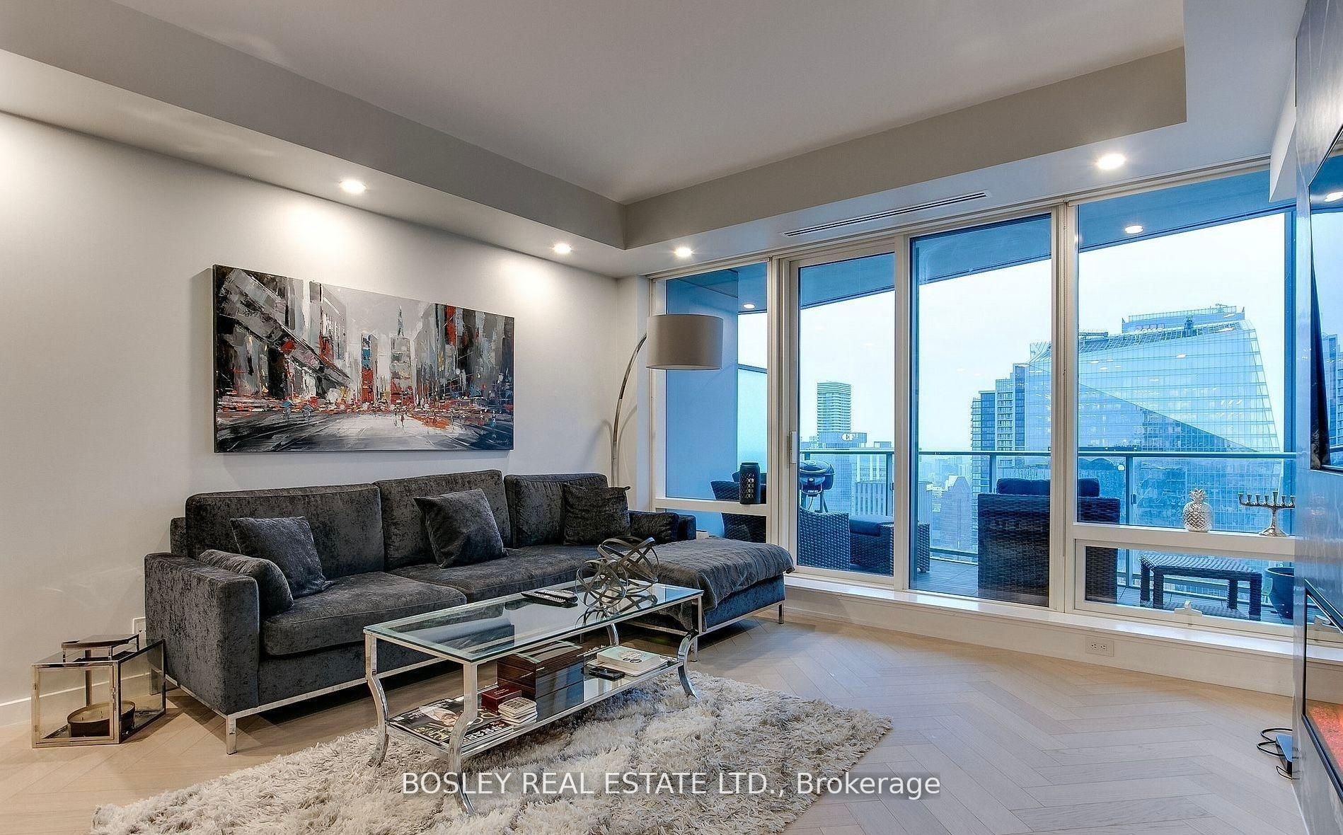 Photo 16 of Unit 4808, 180 University Avenue, Toronto, Bay Street Corridor — HOMEH