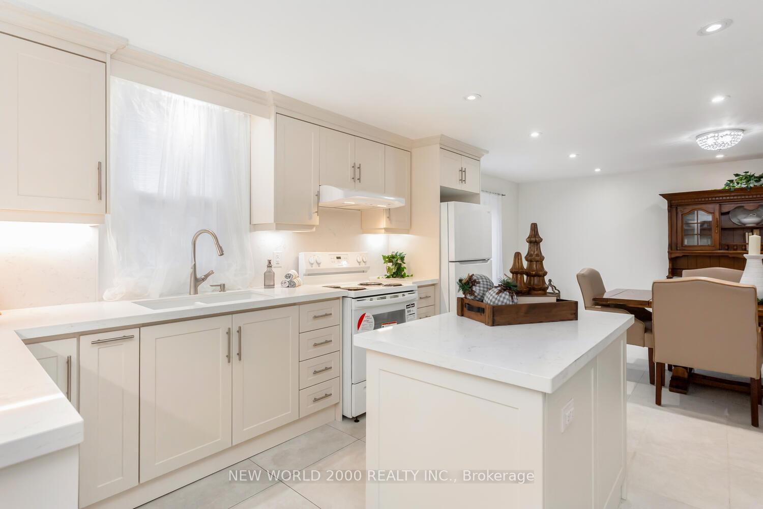 Photo 19 of 8071 Kipling Avenue, Vaughan, West Woodbridge — HOMEH