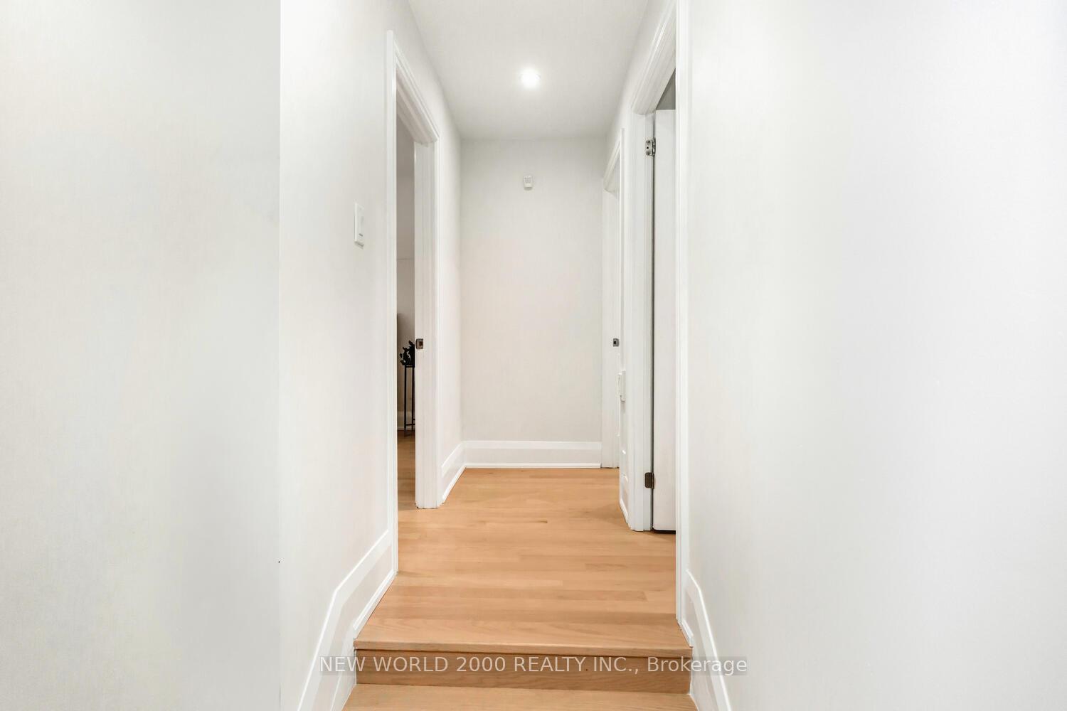 Photo 25 of 8071 Kipling Avenue, Vaughan, West Woodbridge — HOMEH