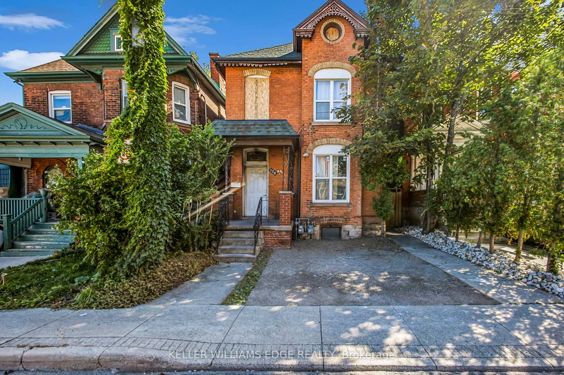 Photo 1 of 128 John Street N, Hamilton, Beasley — HOMEH