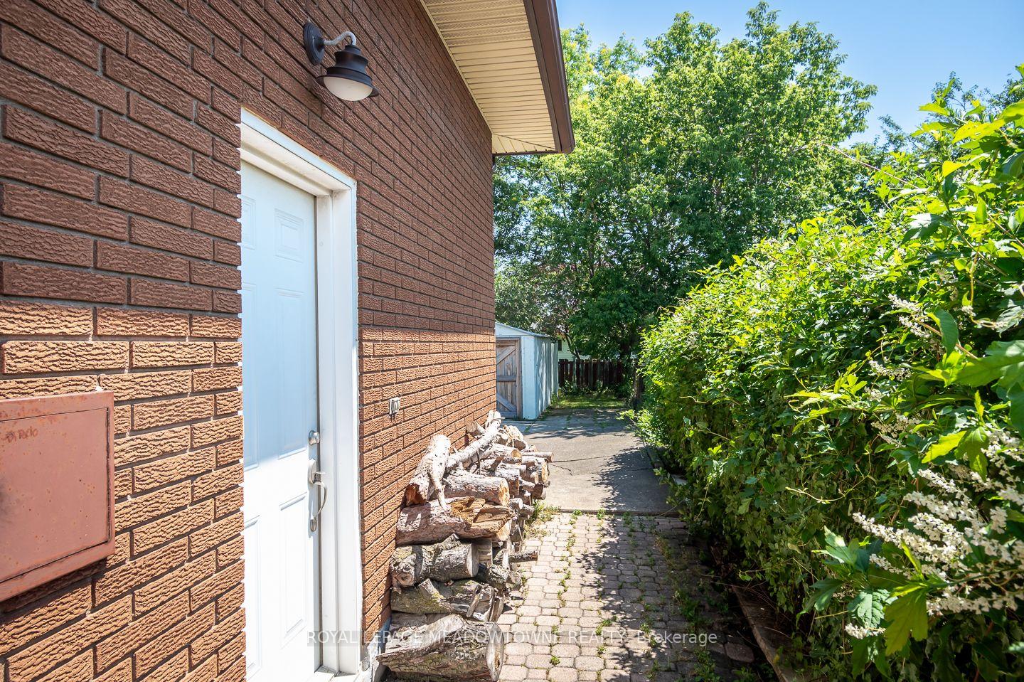 Photo 32 of 180 West Side Road, Port Colborne, Main Street — HOMEH