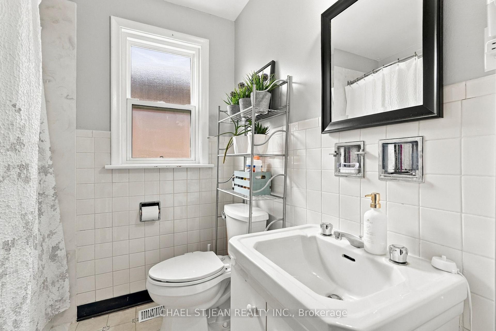 Photo 11 of 63 Ofield Road, Hamilton, Ainslie Wood — HOMEH